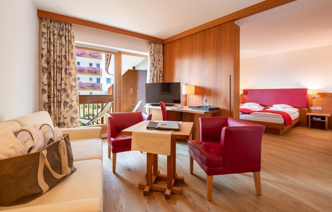 Hotel Cristal Обереген Екстериор снимка