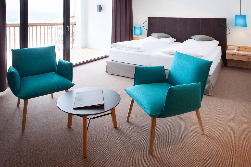 Hotel Cristal Обереген Екстериор снимка